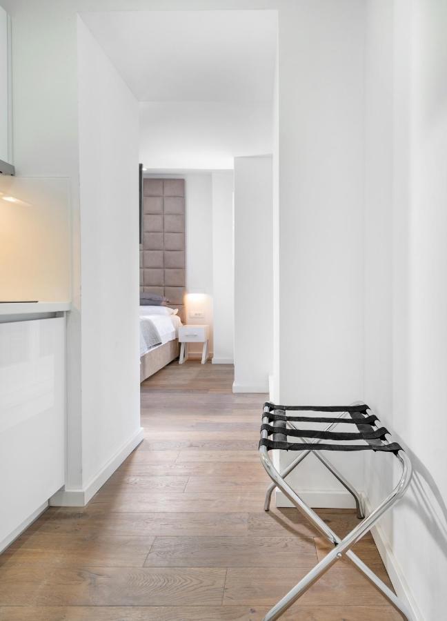 Feel Like An Emperor Apartments Split Ngoại thất bức ảnh
